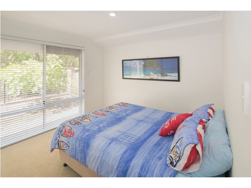 20 Casselton Loop, Geographe WA 6280