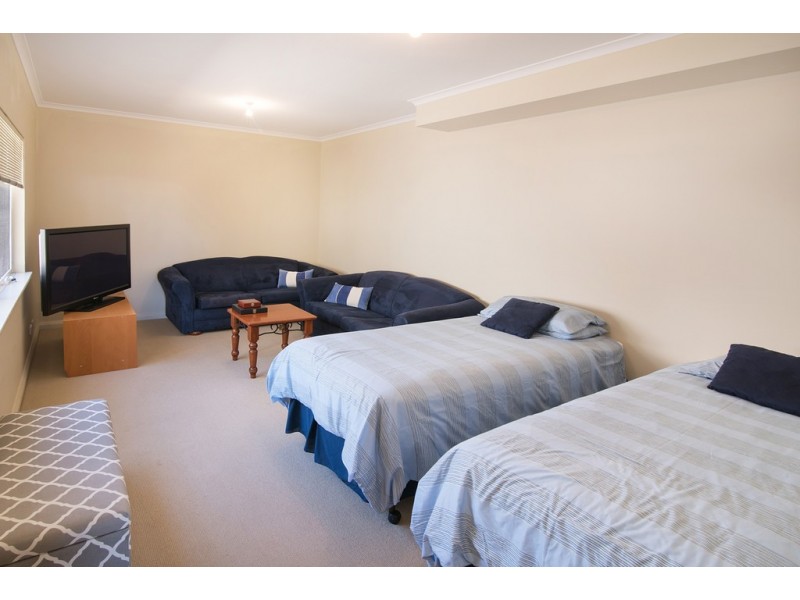 6/65 Spinnaker Boulevard, Geographe WA 6280