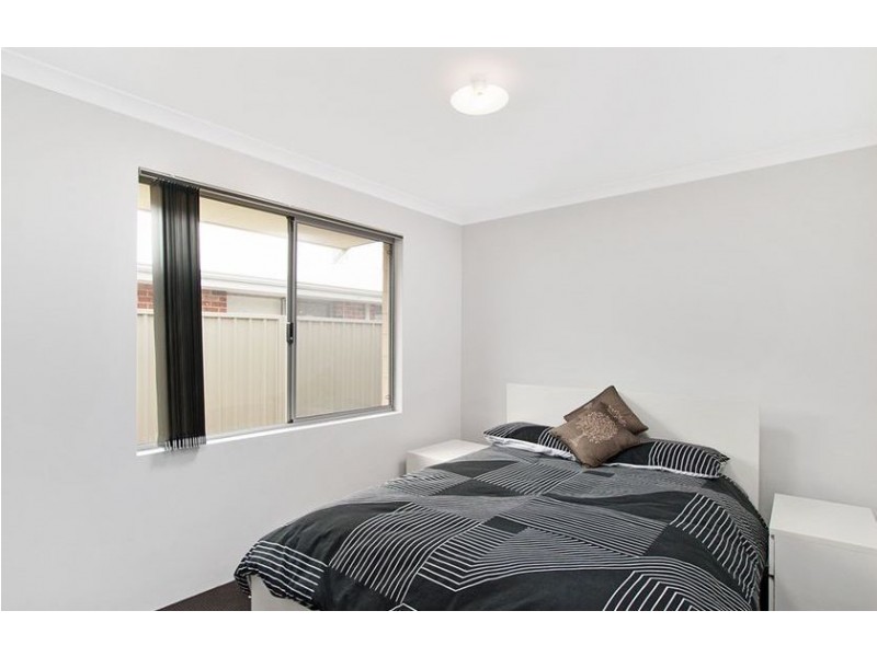 30 Amberjack Avenue, Kealy WA 6280