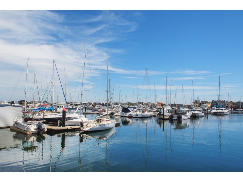 25/33 Spinnaker Boulevard, Geographe WA 6280