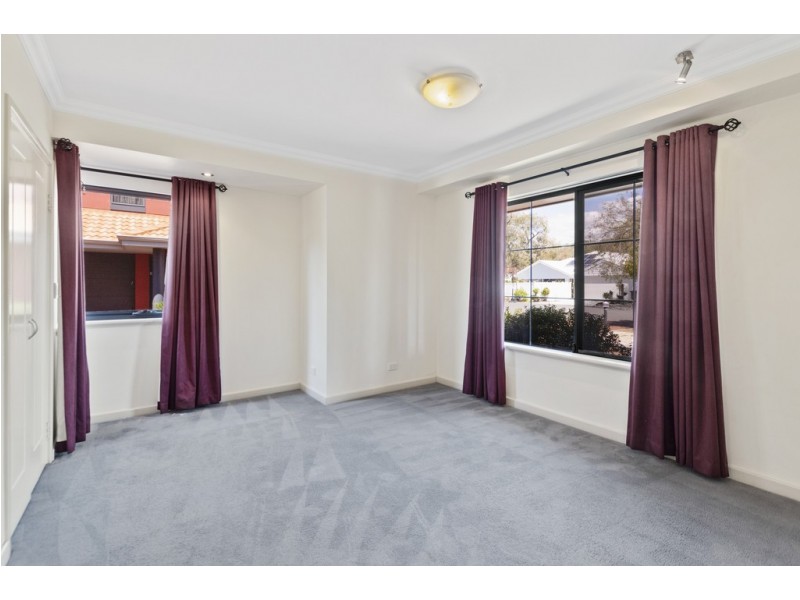 4/1 Swan Street, West Busselton WA 6280