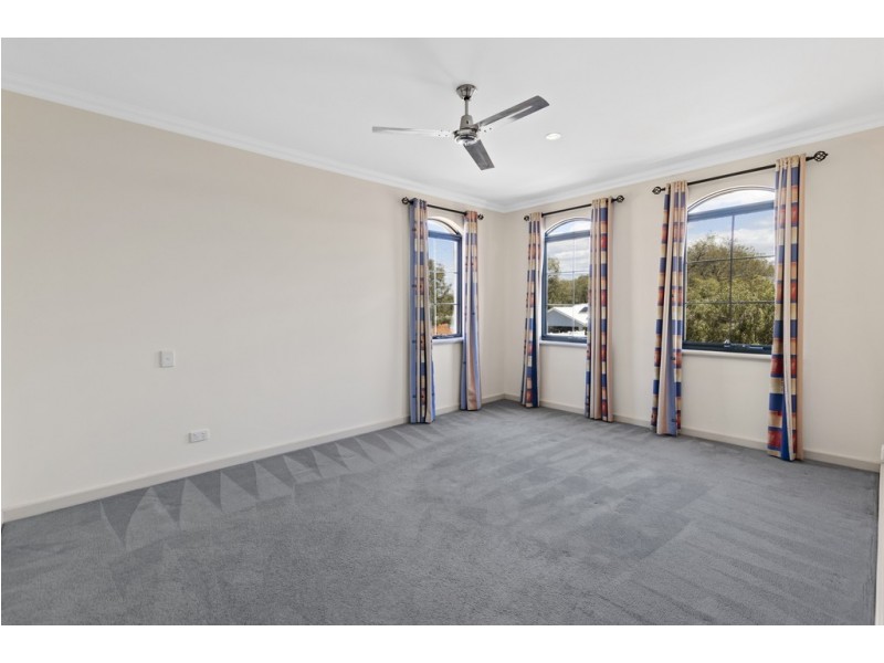 4/1 Swan Street, West Busselton WA 6280