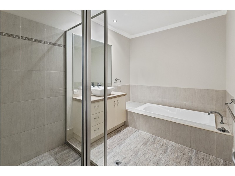 4/1 Swan Street, West Busselton WA 6280