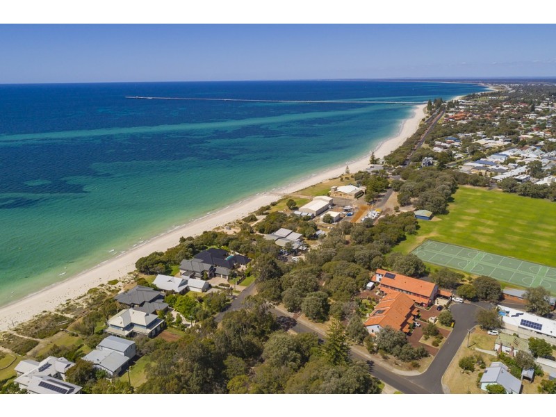 4/1 Swan Street, West Busselton WA 6280