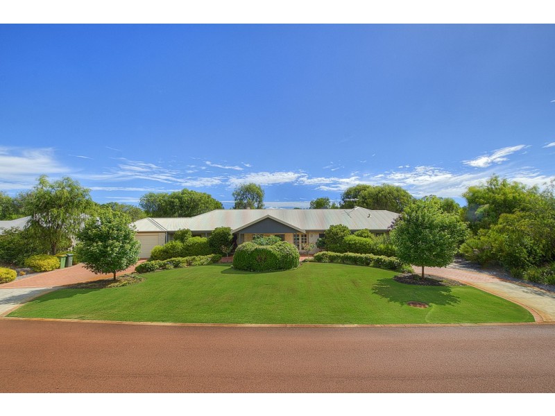 6 Angus Close, Bovell WA 6280