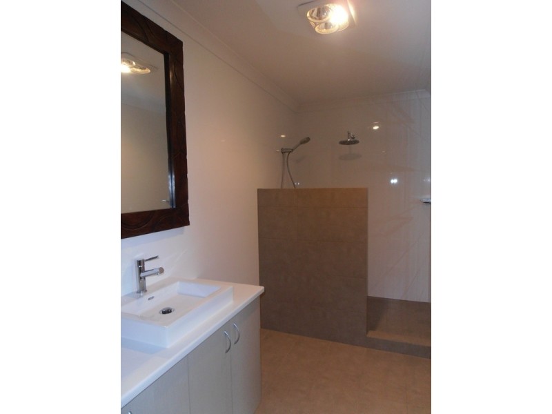 150 Dunsborough Lakes Drive, Dunsborough WA 6281