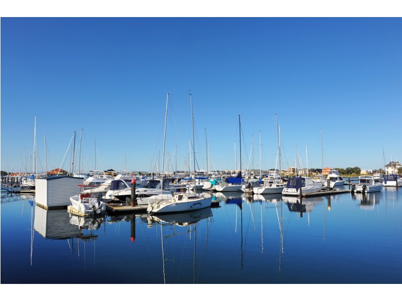420 Marine Terrace, Geographe WA 6280