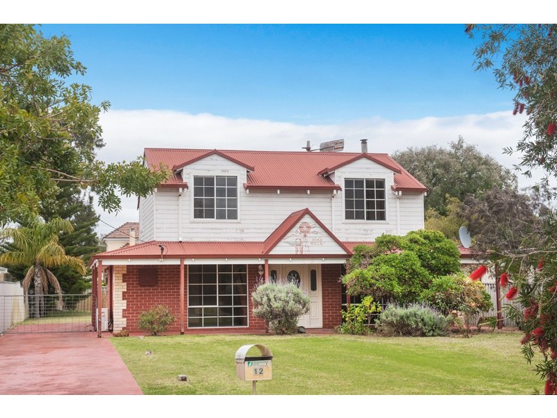 12 Jolliffe Street, West Busselton WA 6280