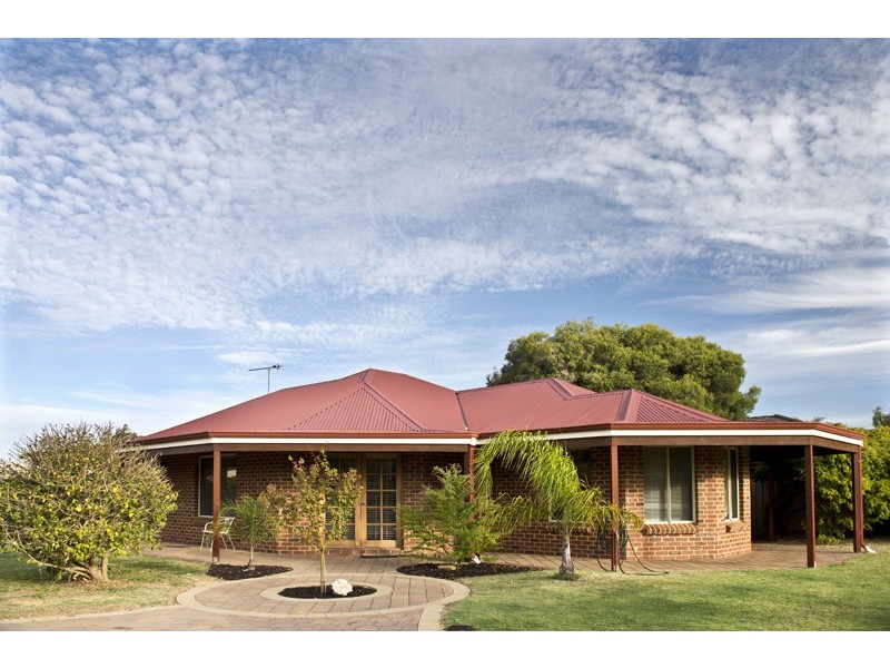 16 Amberley Loop, Dunsborough WA 6281
