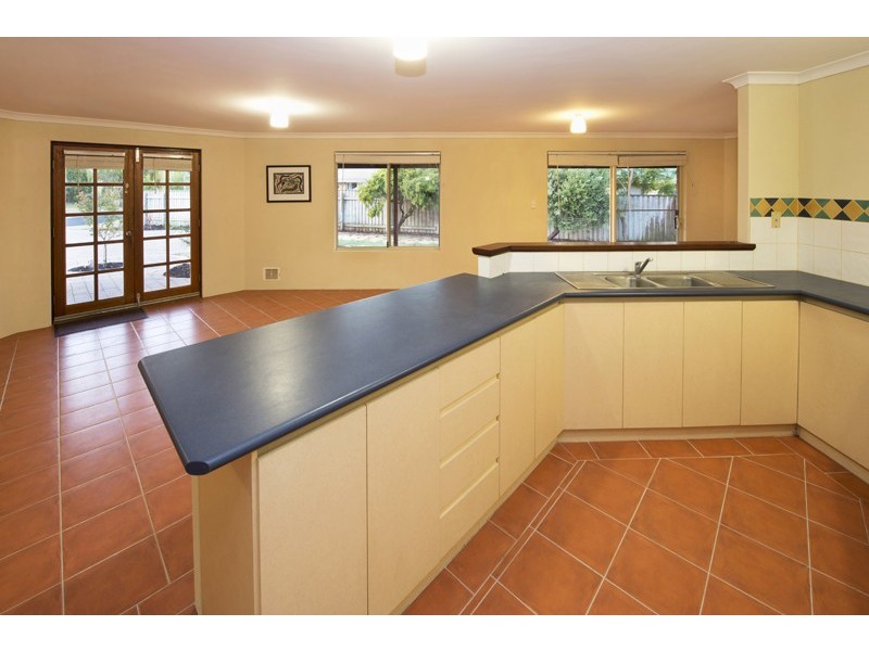16 Amberley Loop, Dunsborough WA 6281