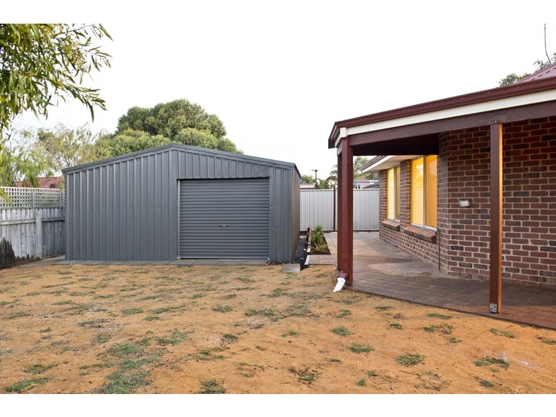 16 Amberley Loop, Dunsborough WA 6281