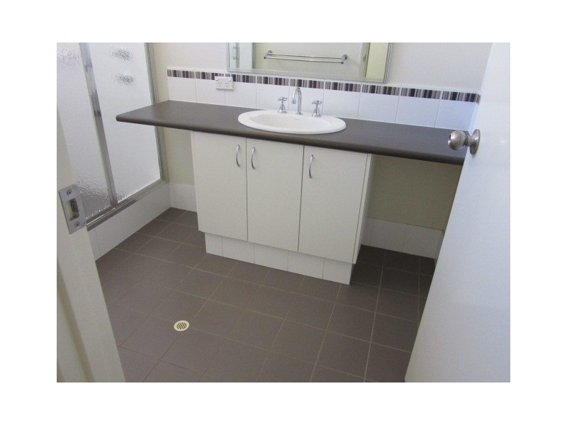 16 Provincia Parade, Yalyalup WA 6280
