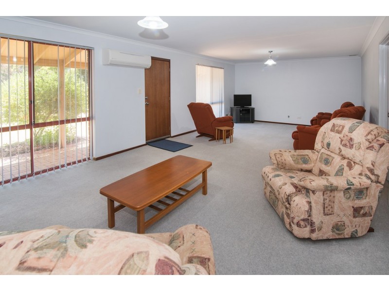 98 Peel Terrace, Busselton WA 6280