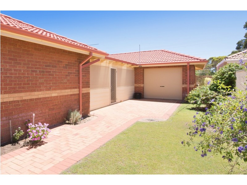 98 Peel Terrace, Busselton WA 6280