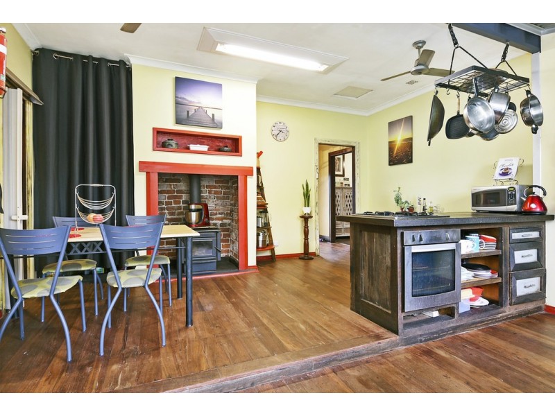15 Hillcrest Avenue, South Bunbury WA 6230