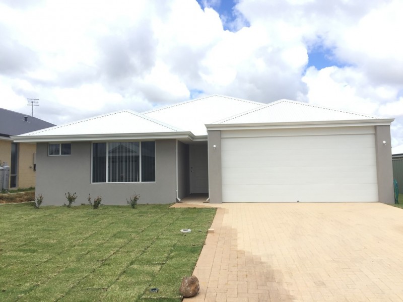 9 Tamarix Crescent, Margaret River WA 6285