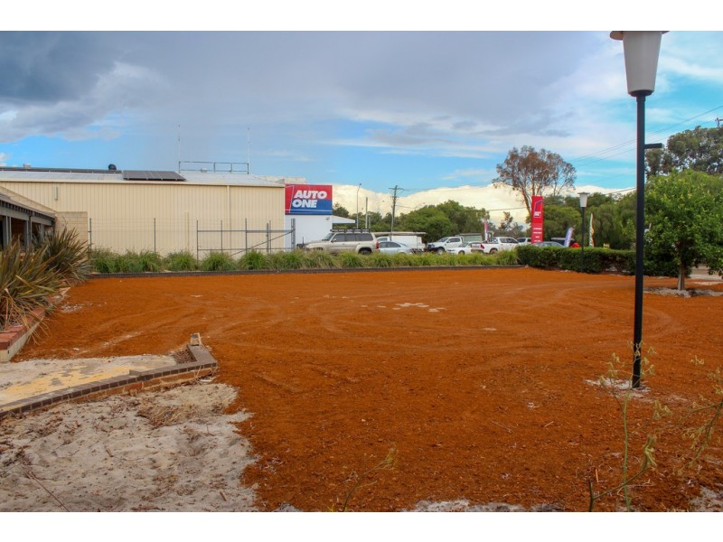 75 Cook Street, Busselton WA 6280
