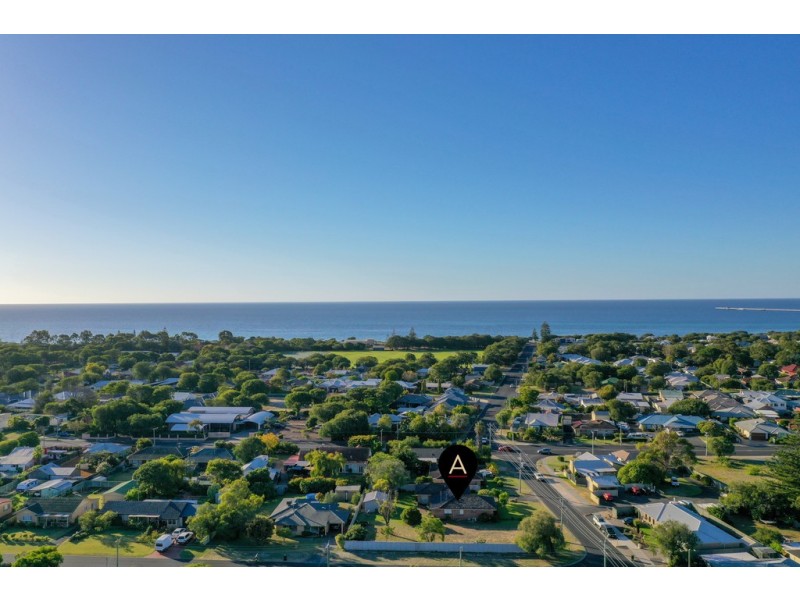 6 Abbey Street, West Busselton WA 6280