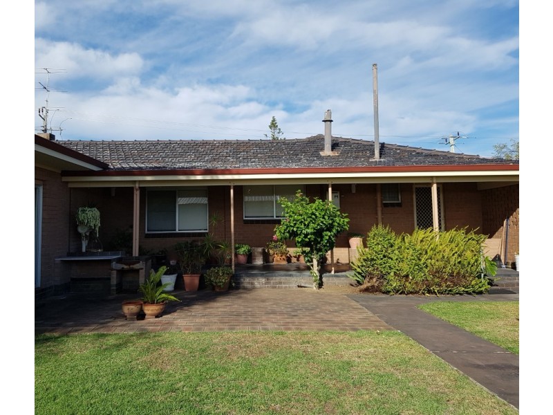 6 Abbey Street, West Busselton WA 6280