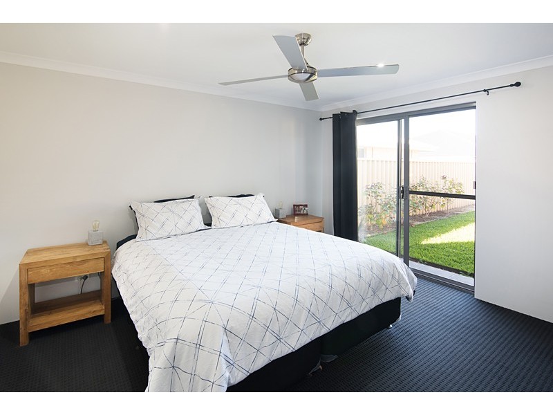 9 Pertuis Way, Yalyalup WA 6280
