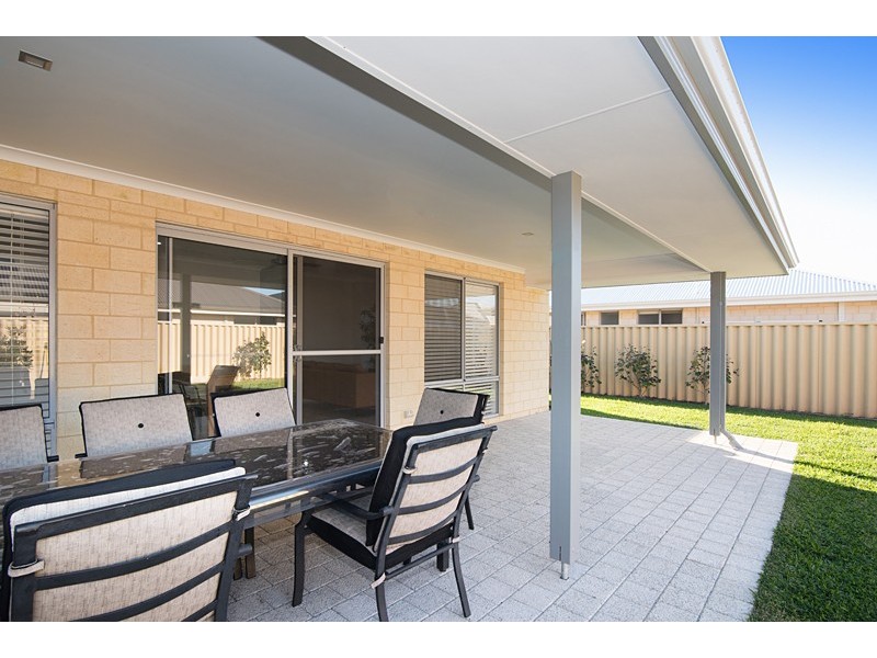 9 Pertuis Way, Yalyalup WA 6280