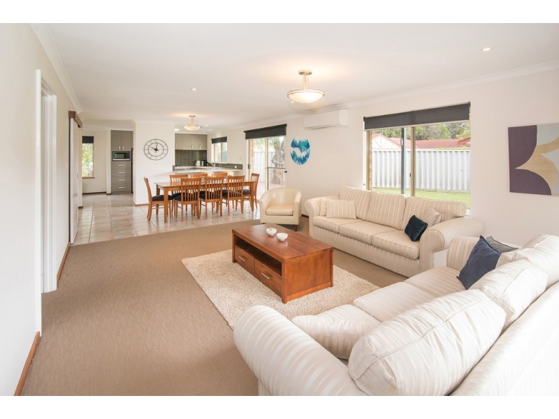 9 Salmon Close, West Busselton WA 6280