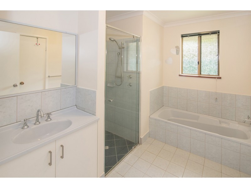 9 Salmon Close, West Busselton WA 6280