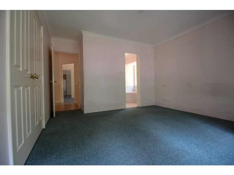 6 Kalgaritch Avenue, West Busselton WA 6280