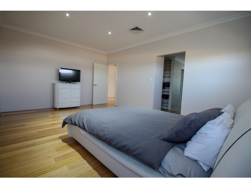 9 Windward Green, Geographe WA 6280