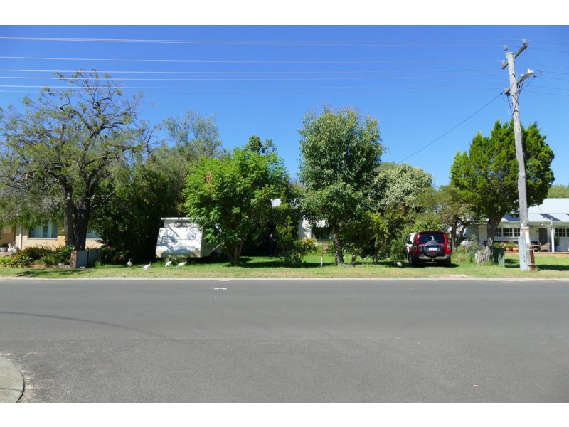 36 Dorset Street, West Busselton WA 6280