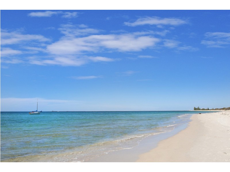 36 Dorset Street, West Busselton WA 6280