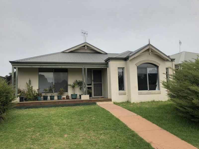 10 Mala Walk, Margaret River WA 6285