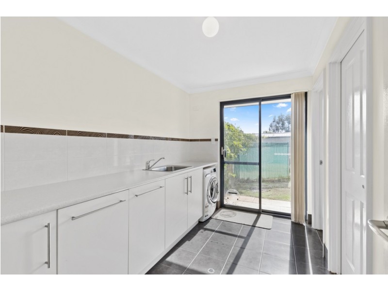 30 Peaceful Way, Ambergate WA 6280