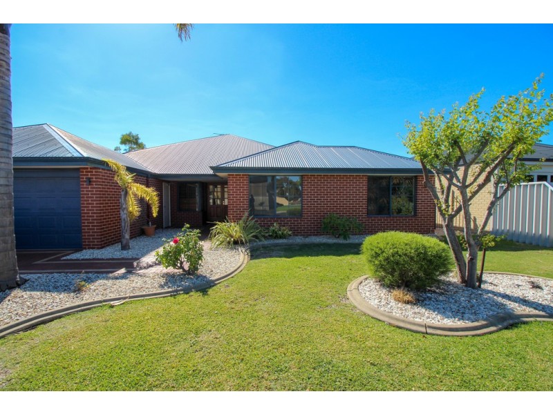 25 Currawong Drive, Broadwater WA 6280