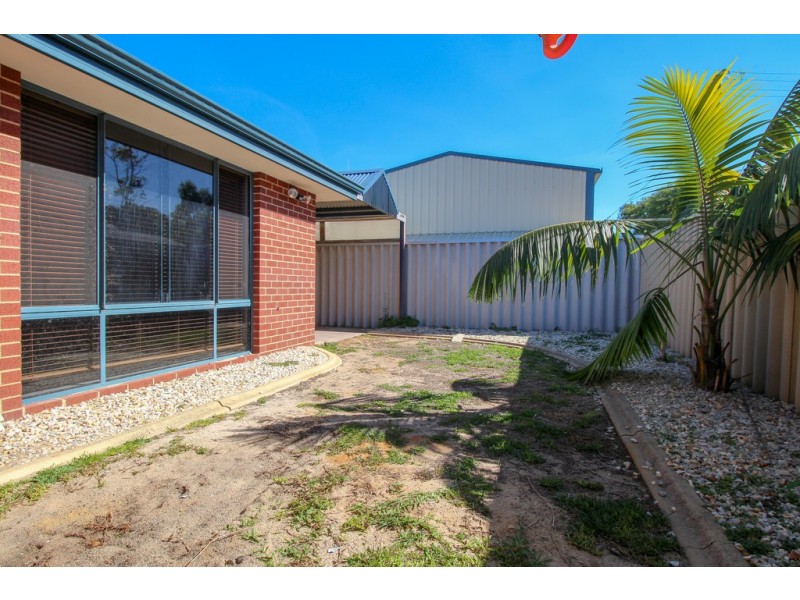 25 Currawong Drive, Broadwater WA 6280