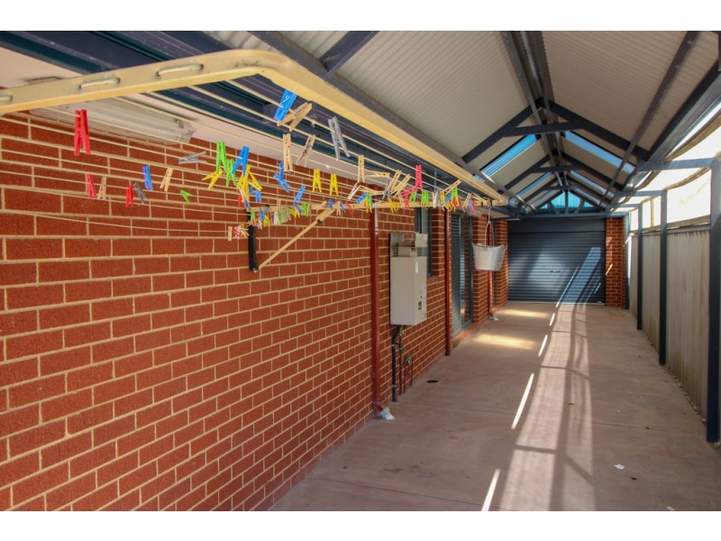 25 Currawong Drive, Broadwater WA 6280