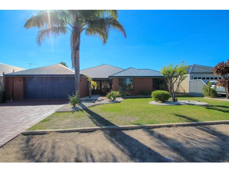 25 Currawong Drive, Broadwater WA 6280