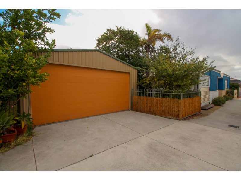 50 Fairbairn Road, Busselton WA 6280