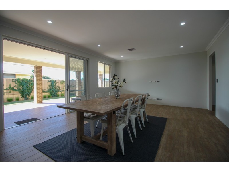 11 Rivergum Way, Glen Iris WA 6230