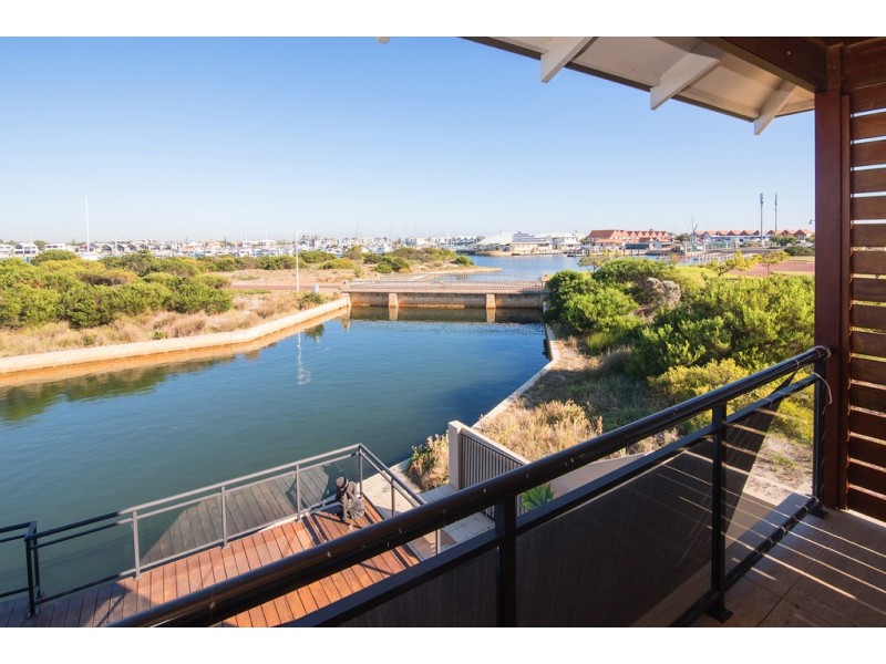 4 Anchor View, Geographe WA 6280