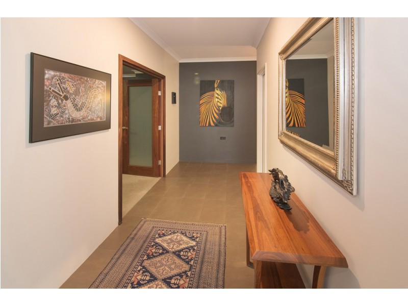 9 Cezanne Way, Yalyalup WA 6280