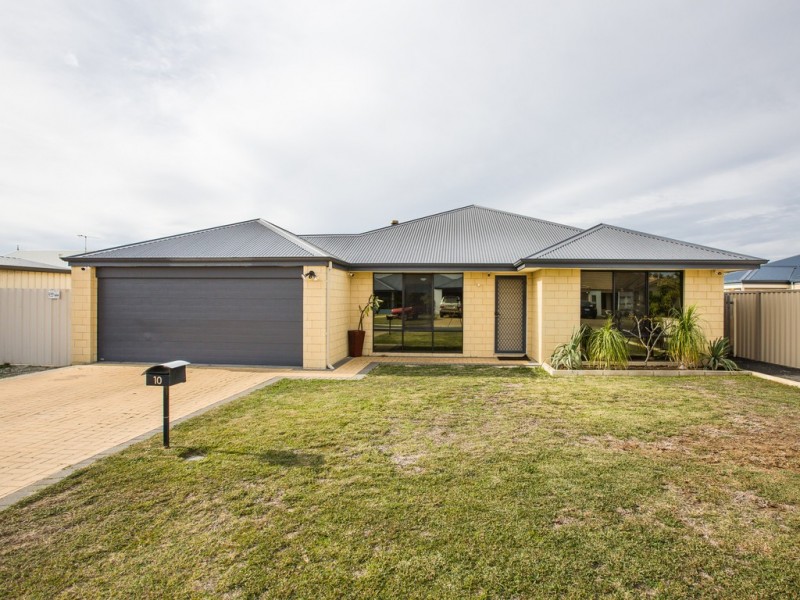 10 Waddingham Loop, Capel WA 6271