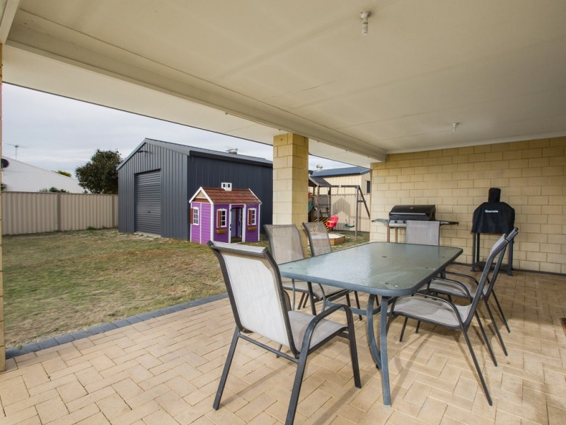 10 Waddingham Loop, Capel WA 6271