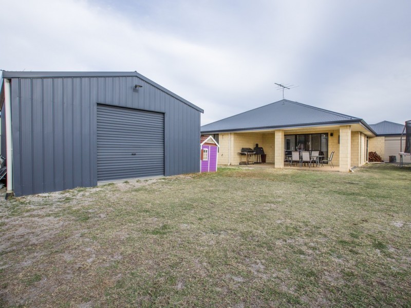 10 Waddingham Loop, Capel WA 6271