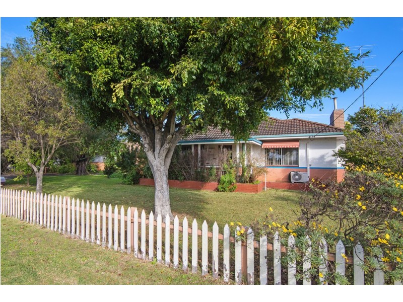 60 Causeway Road, Busselton WA 6280