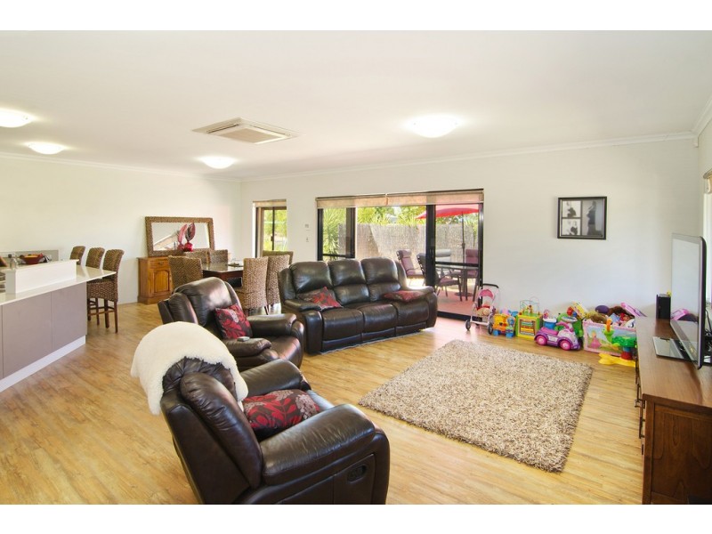 21 Oaks Drive, Vasse WA 6280