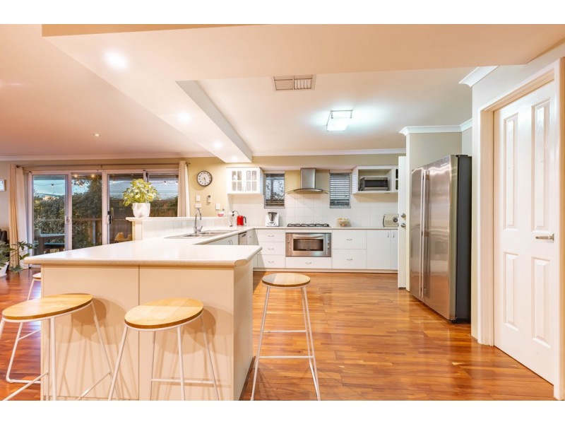 19 Marseilles Drive, Yalyalup WA 6280