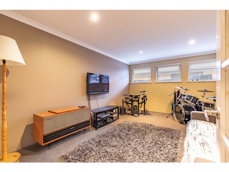 19 Marseilles Drive, Yalyalup WA 6280