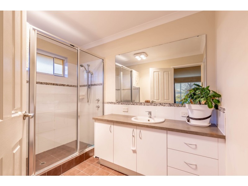 19 Marseilles Drive, Yalyalup WA 6280