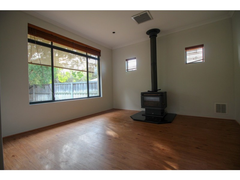 7 Duffy Place, Dunsborough WA 6281
